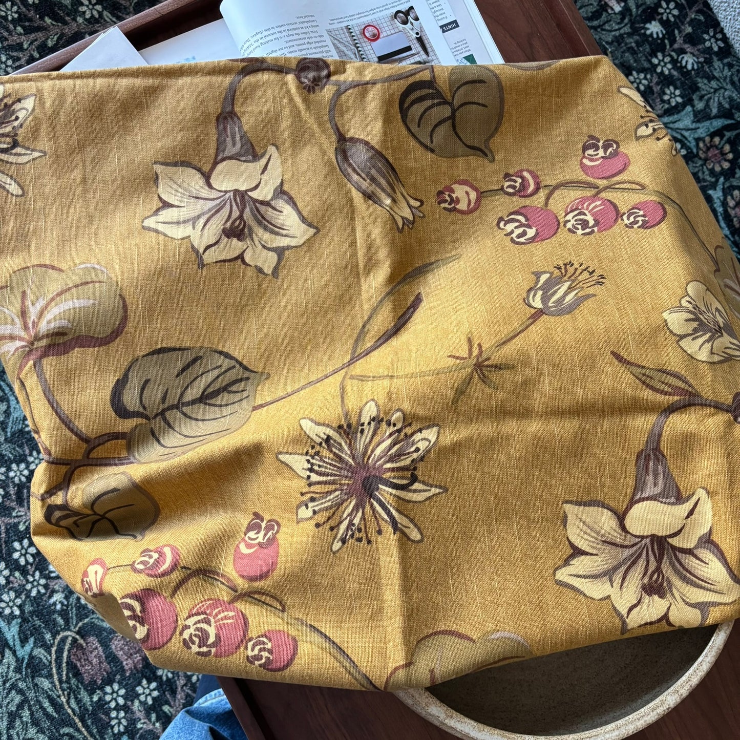 Vintage  Gold Floral